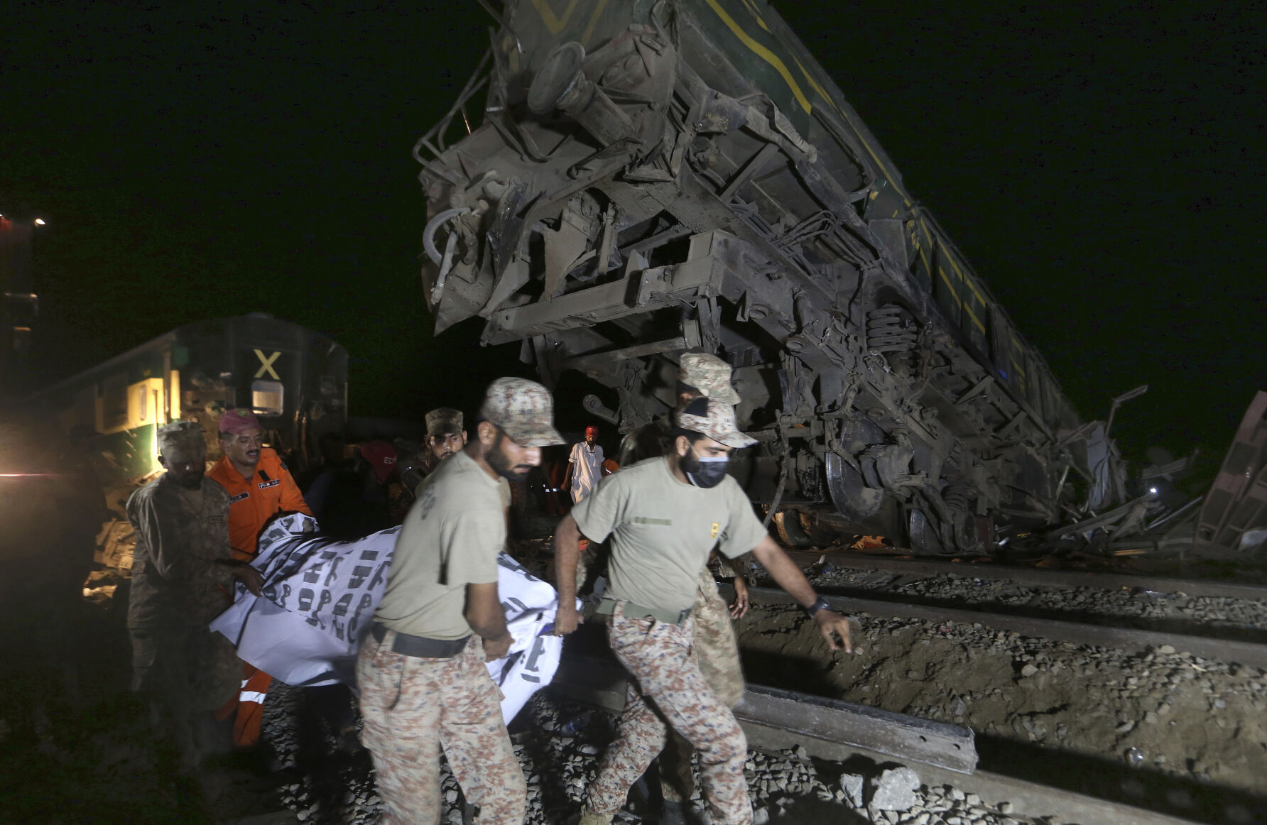 APTOPIX Pakistan Train Accident